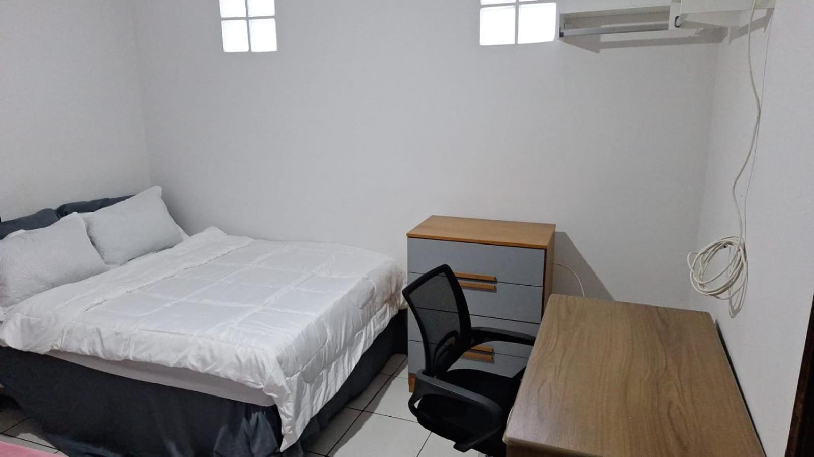 Casinha Linda 2 , Proximo Ao Trem * São Paulo
